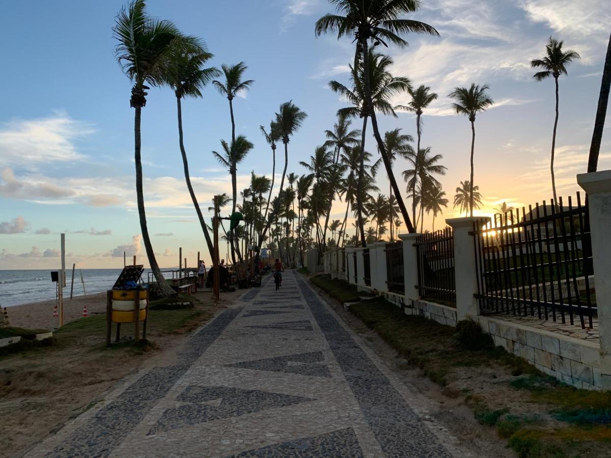 לאורו דה פרייטס Casa De Temporada 4 Quartos Sendo 2 Suites Em Vilas Do Atlantico - 200 M Da Praia E 6 Km Da Capital מראה חיצוני תמונה