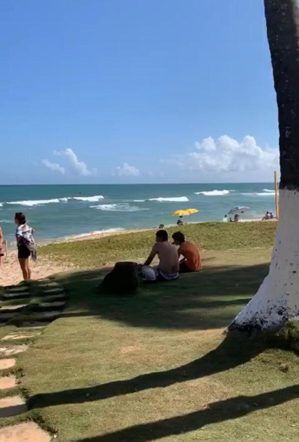 לאורו דה פרייטס Casa De Temporada 4 Quartos Sendo 2 Suites Em Vilas Do Atlantico - 200 M Da Praia E 6 Km Da Capital מראה חיצוני תמונה