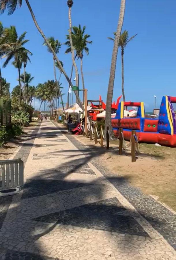 לאורו דה פרייטס Casa De Temporada 4 Quartos Sendo 2 Suites Em Vilas Do Atlantico - 200 M Da Praia E 6 Km Da Capital מראה חיצוני תמונה